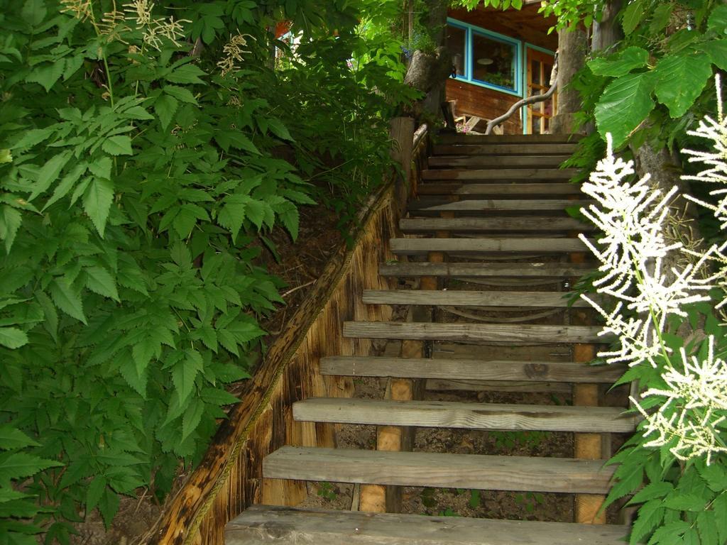 Brigitte'S Bavarian Bed Und Breakfast Millers Landing Экстерьер фото