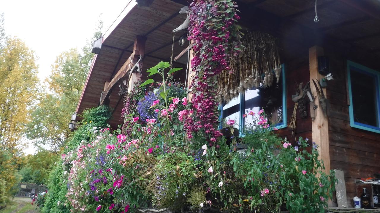 Brigitte'S Bavarian Bed Und Breakfast Millers Landing Экстерьер фото